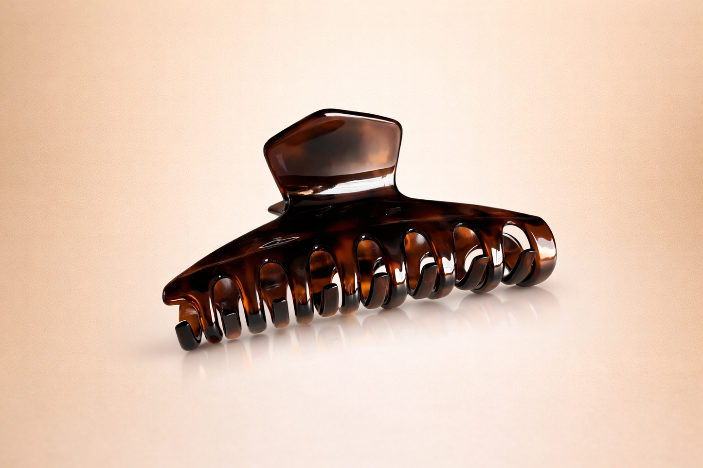 Pince à cheveux motif écaille