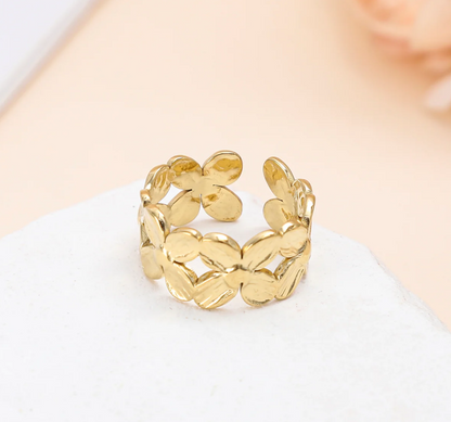 Bague Ouverte Fleurs Sculptées - Doré